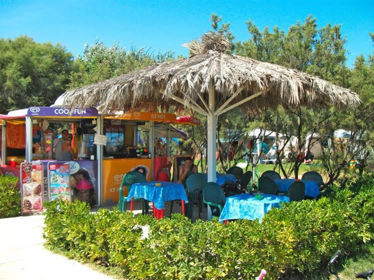 Stork Camping Village Roseto Degli Abruzzi Ngoại thất bức ảnh